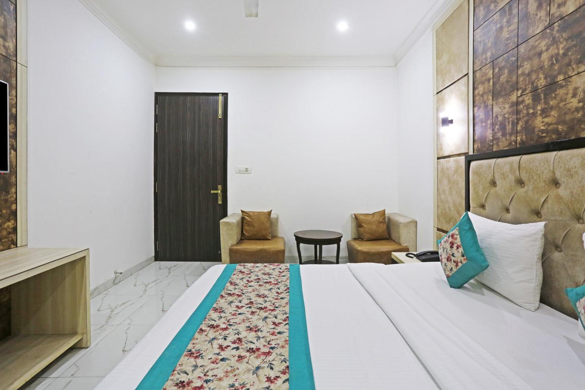 Hotel The Almora By Rs Global Near By Delhi International Airport With - Free Airport Drop Nowe Delhi Zewnętrze zdjęcie