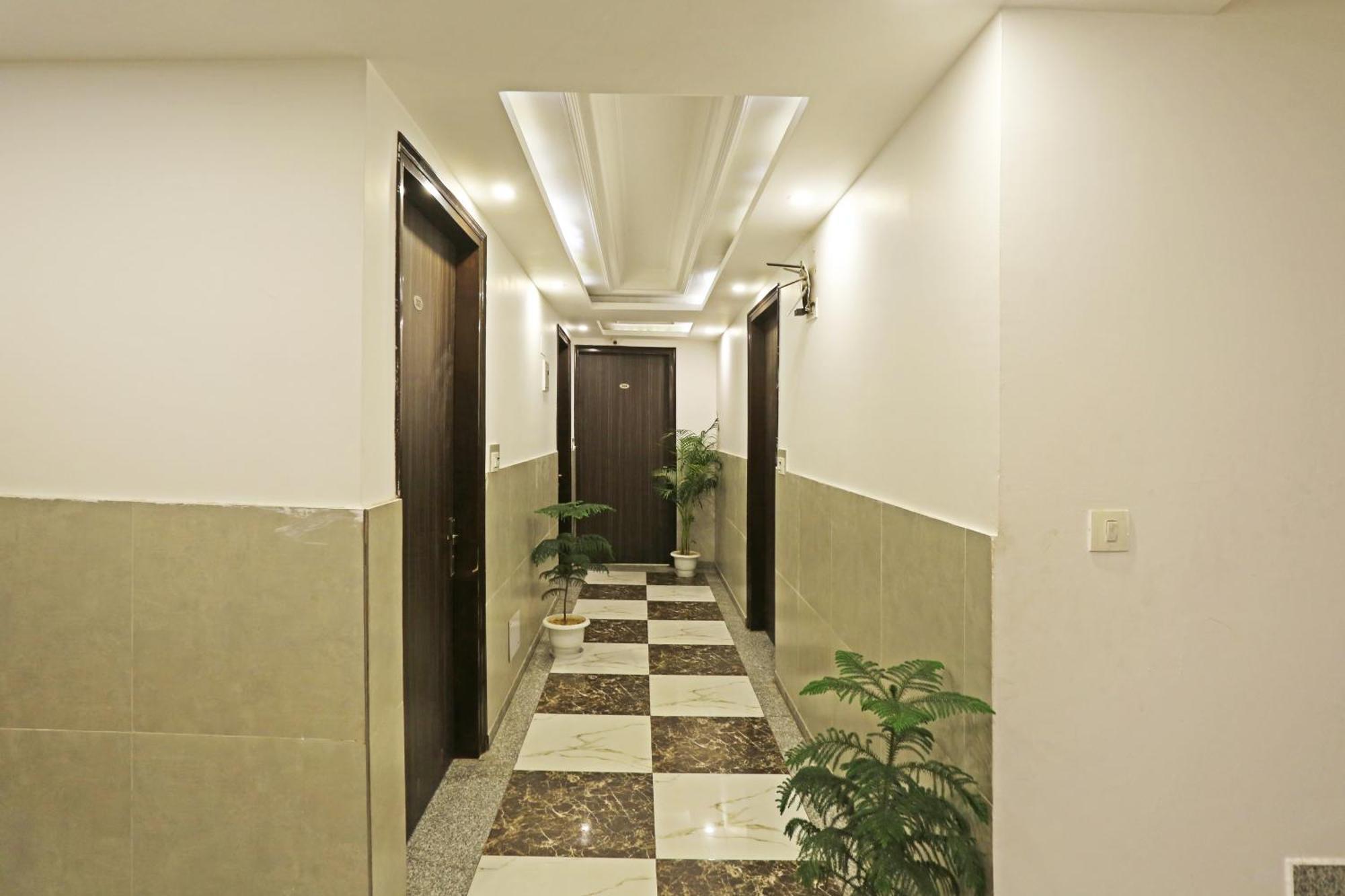 Hotel The Almora By Rs Global Near By Delhi International Airport With - Free Airport Drop Nowe Delhi Zewnętrze zdjęcie