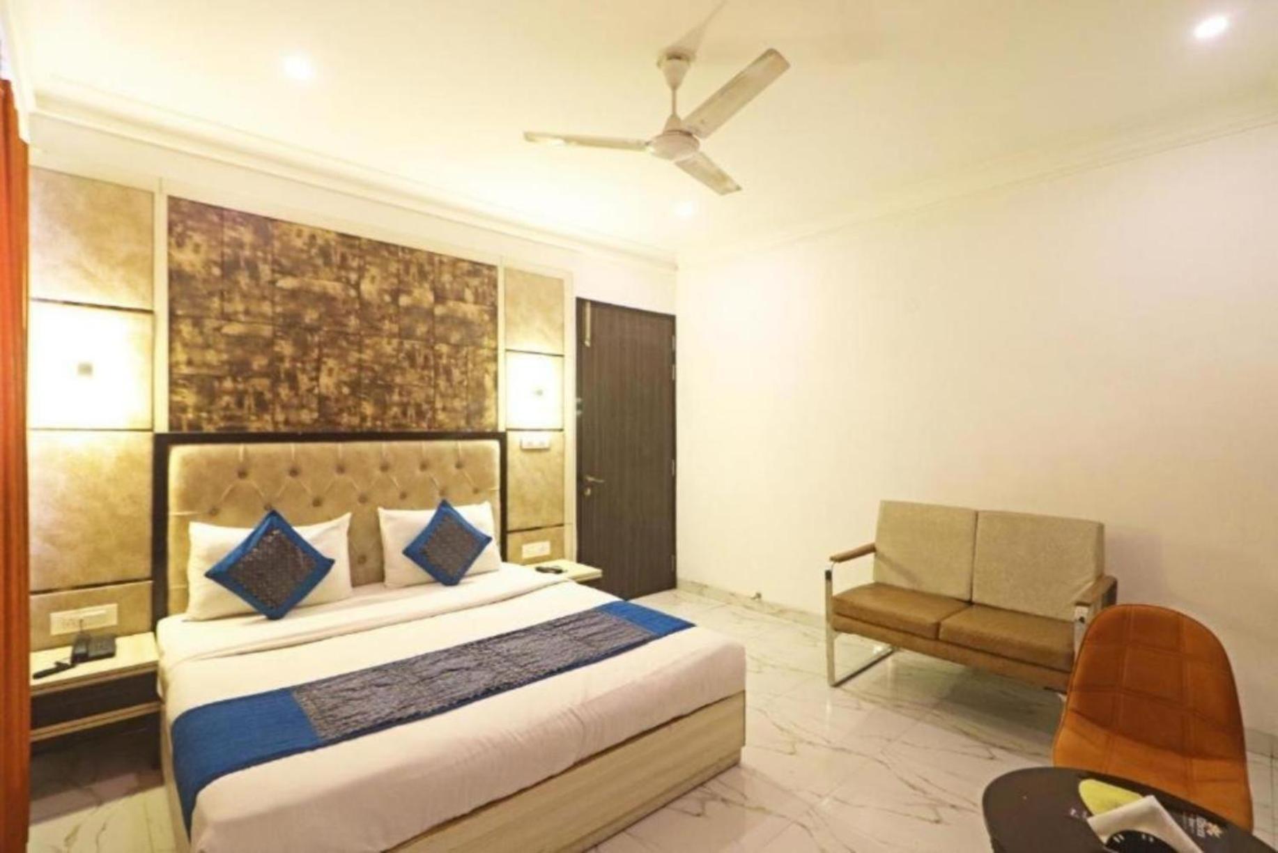 Hotel The Almora By Rs Global Near By Delhi International Airport With - Free Airport Drop Nowe Delhi Zewnętrze zdjęcie